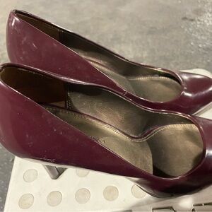 Bandolino Women's Deep Wine Red Heels